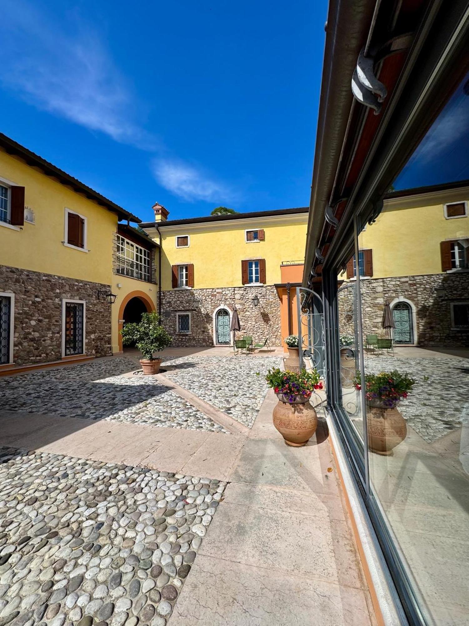 Corte Impero Hotel & Restaurant Affi Εξωτερικό φωτογραφία