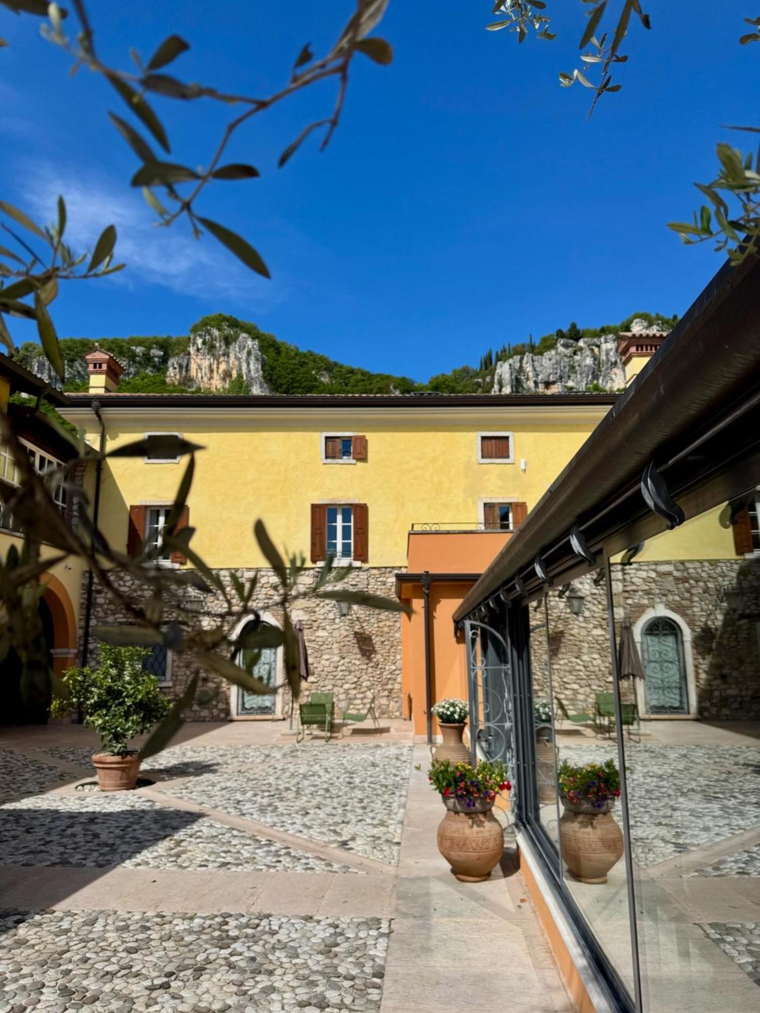 Corte Impero Hotel & Restaurant Affi Εξωτερικό φωτογραφία